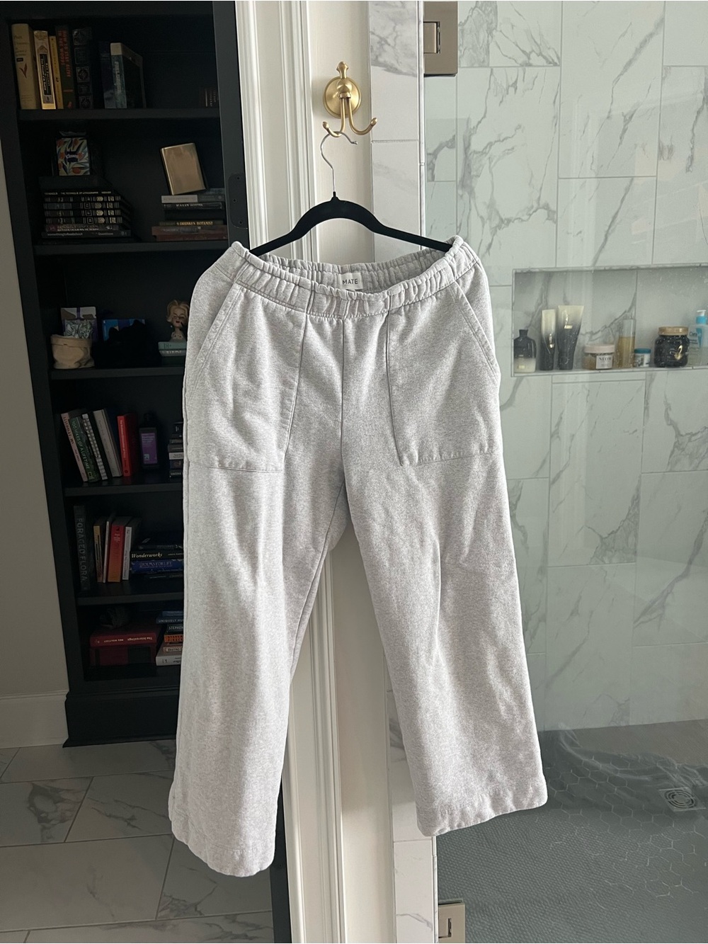 MATE the label ankle sweats size L